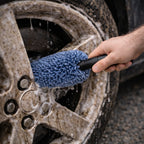 alt="Почистване на джанти с WHEEL BRUSH"